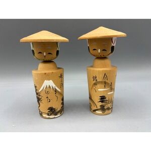 Vintage Kokeshi Dolls Set of 2 Japan Wooden Hand Painted Mount Fuji‎ Souvenir